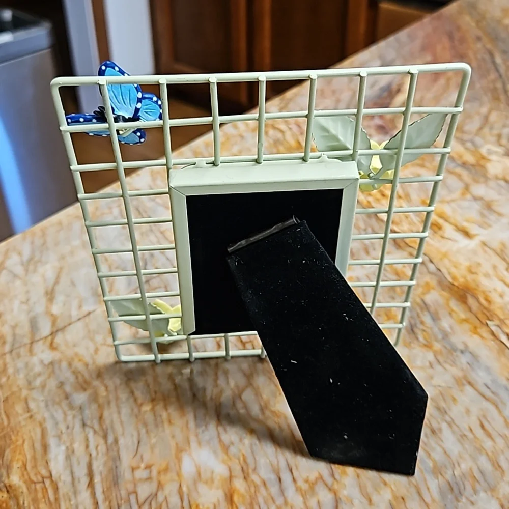 DENNIS EAST Metal Decorative Picture Frame. 2.5